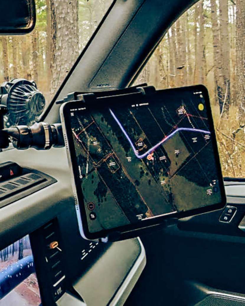ScreenGrabba R-Lock Tablet Holder | RAILBLAZA Canada