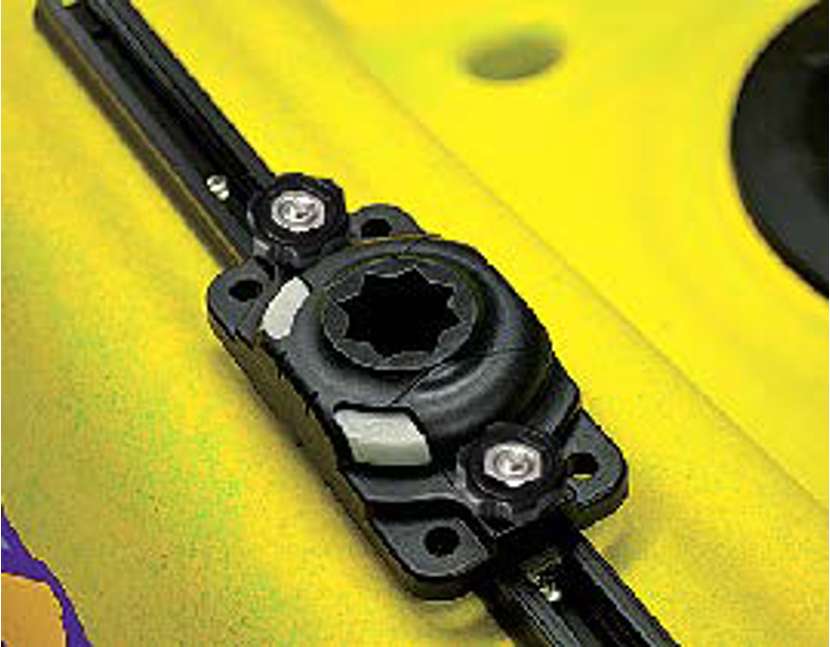 StarPort HD TracNut Kit RAILBLAZA Canada